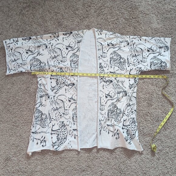 Thief and Bandit | Short Sleeve Kimono - Picture 4 of 10